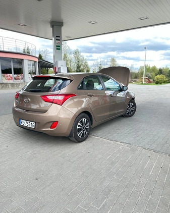 Hyundai I30 cena 18900 przebieg: 148900, rok produkcji 2013 z Kościerzyna małe 121